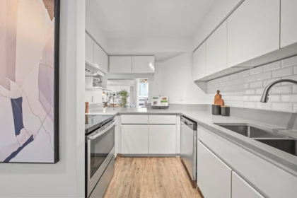 Kitchen Photo of 1504 3771 Bartlett Court, Burnaby, BC