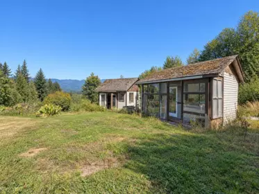 Front Yard Photo of 31081 Silverhill Road, Mission, BC