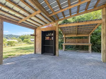 Garage Interior Photo of 31081 Silverhill Road, Mission, BC