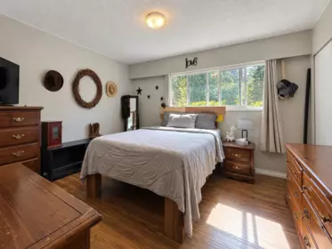 Powder Room Photo of 31081 Silverhill Road, Mission, BC