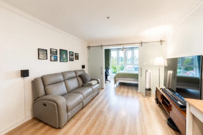 Living Room Photo of 406 5629 Dunbar Street, Vancouver, BC