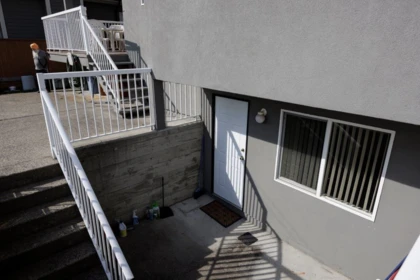 Hot Tub / Spa Photo of 449 E 16th Street, North Vancouver, BC