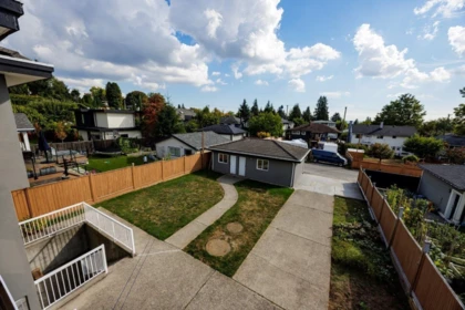 Outdoor Patio Photo of 449 E 16th Street, North Vancouver, BC