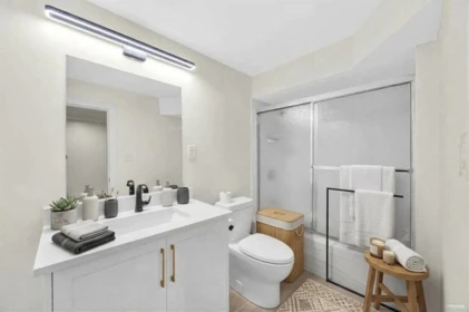 Laundry Room Photo of 78 15288 36 Avenue, Surrey, BC