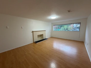 Bedroom 2 Photo of 77 W 62nd Avenue, Vancouver, BC