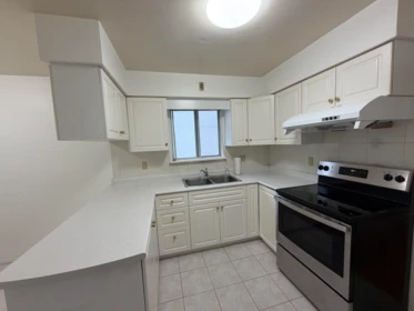 Dining Area Photo of 77 W 62nd Avenue, Vancouver, BC