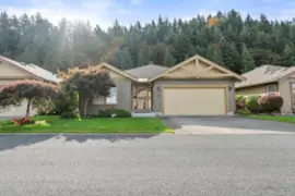 96 46000 Thomas Road, Chilliwack, BC