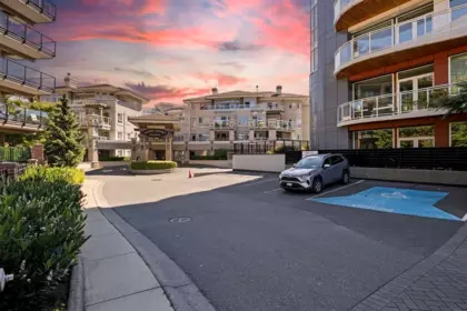 Exterior Rear Photo of 302 20448 Park Avenue, Langley, BC