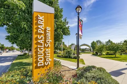 Front Yard Photo of 302 20448 Park Avenue, Langley, BC
