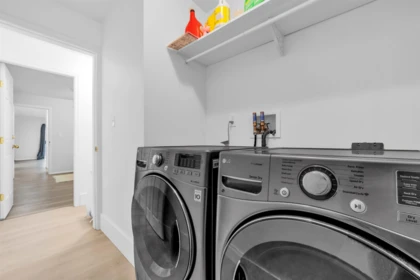 Loft / Bonus Room Photo of 3638 Maginnis Avenue, North Vancouver, BC