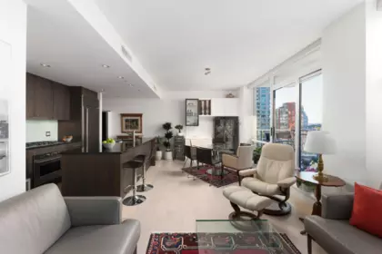 Dining Area Photo of 801 1455 Howe Street, Vancouver, BC