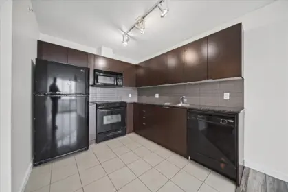 2701 13618 100 Avenue, Surrey, BC, Surrey — Apartment/Condo for sale