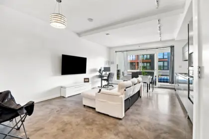 209 133 E 8th Avenue, Vancouver, BC, Vancouver — Apartment/Condo for sale