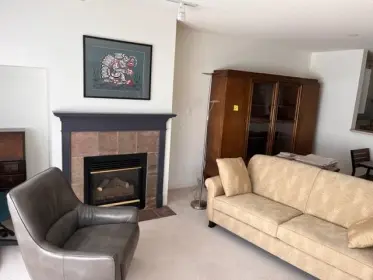 301 5855 Cowrie Street, Sechelt, BC, Sechelt — Apartment/Condo for sale