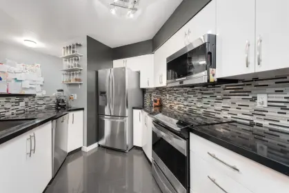 313 3051 Airey Drive, Richmond, BC, Richmond — Apartment/Condo for sale