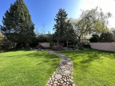 6680 Chatterton Road, Richmond, BC, Richmond — Single Family Residence for sale