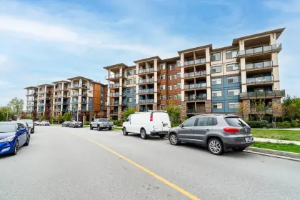 402 20673 78 Avenue, Langley, BC, Langley — Apartment/Condo for sale