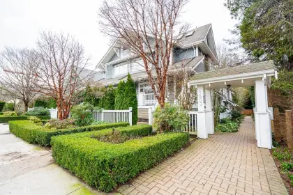 8 1803 Macdonald Street, Vancouver, BC, Vancouver — Townhouse for sale