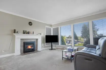 32061 Westview Avenue, Mission, BC, Mission — Single Family Residence for sale