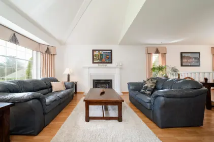 18041 63 Avenue, Surrey, BC, Surrey — Single Family Residence for sale