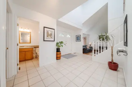 18041 63 Avenue, Surrey, BC, Surrey — Single Family Residence for sale