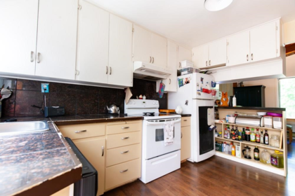 Primary Bedroom Photo of 370 Maple Drive, Mayne Island, BC