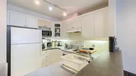 238 5600 Andrews Road, Richmond, BC, Richmond — Apartment/Condo for sale
