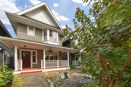 147 Phillips Street, New Westminster, BC, New westminster — Single Family Residence for sale
