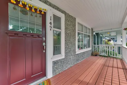 147 Phillips Street, New Westminster, BC, New westminster — Single Family Residence for sale