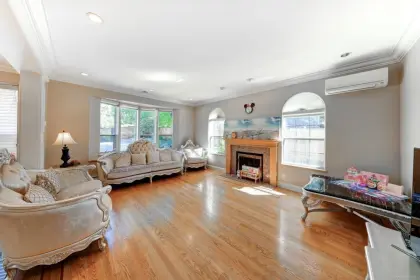 1307 W 46th Avenue, Vancouver, BC, Vancouver — Single Family Residence for sale