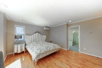 1307 W 46th Avenue, Vancouver, BC, Vancouver — Single Family Residence for sale