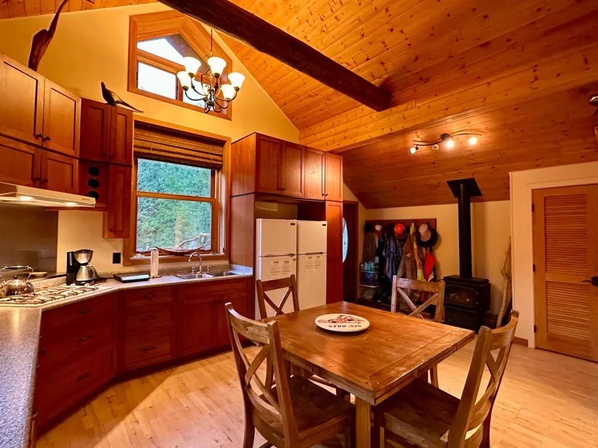 Primary Bathroom Photo of SUB 12 SEC 8 Harrison River, Harrison Hot Springs, BC