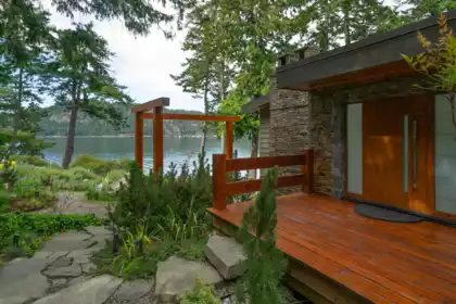 Primary Bathroom Photo of 7909 Bedwell Drive, Pender Island, BC