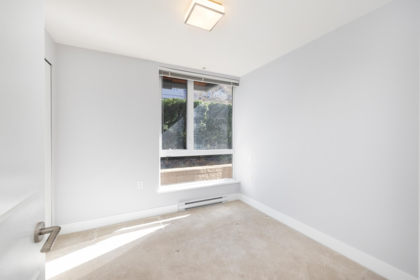 Mudroom Photo of 121 735 W 15th Street, North Vancouver, BC