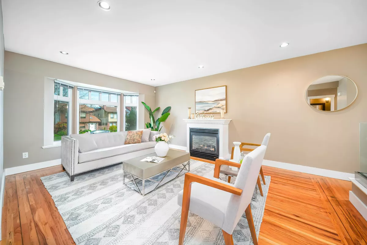 Family Room Photo of 2862 W 22nd Avenue, Vancouver, BC