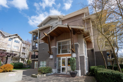 210 5775 Irmin Street, Burnaby, BC, Burnaby — Apartment/Condo for sale