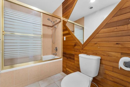 Loft / Bonus Room Photo of 4976 Bond Street, Burnaby, BC
