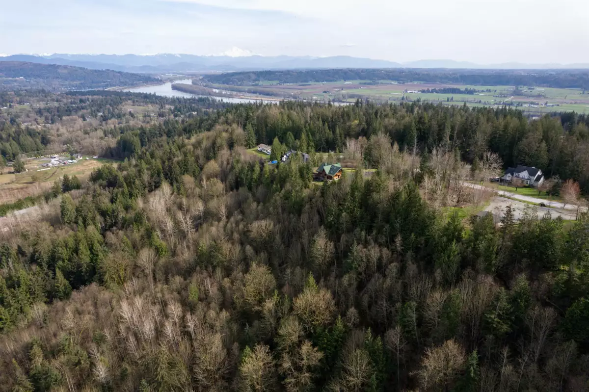 Guest Bathroom Photo of 10230 Rolley Crescent, Maple Ridge, BC