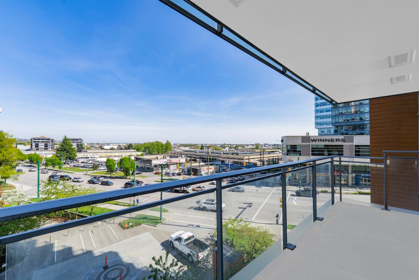 Outdoor Deck Photo of 620 455 SW Marine Drive, Vancouver, BC