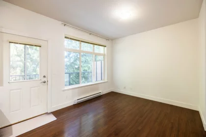 112 6299 144 Street, Surrey, BC, Surrey — Townhouse for sale