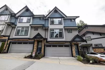 112 6299 144 Street, Surrey, BC, Surrey — Townhouse for sale
