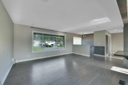Garden / Landscaping Photo of 10113 Manor Drive, Chilliwack, BC