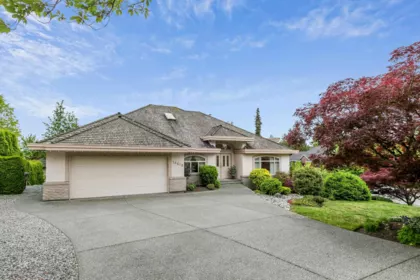 18618 54a Avenue, Surrey, BC, Surrey — Single Family Residence for sale
