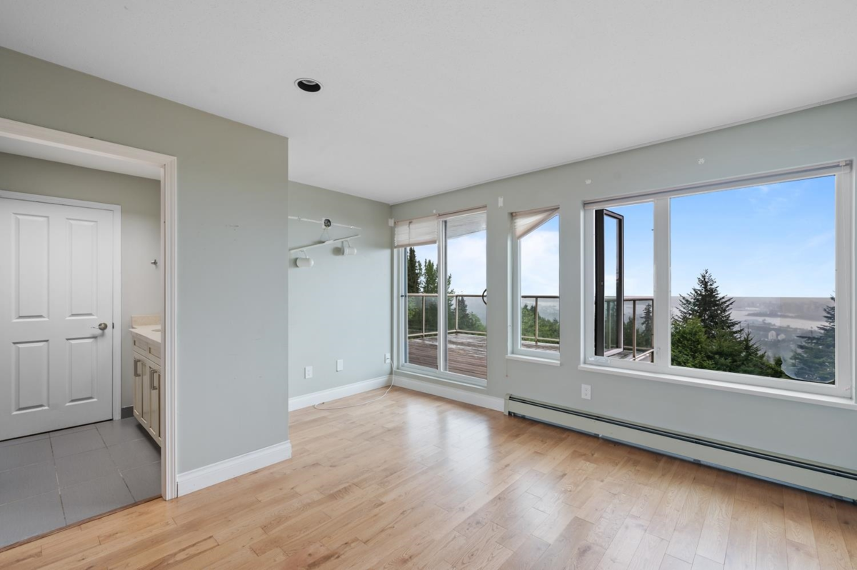 Garage Interior Photo of 1151 Millstream Road, West Vancouver, BC