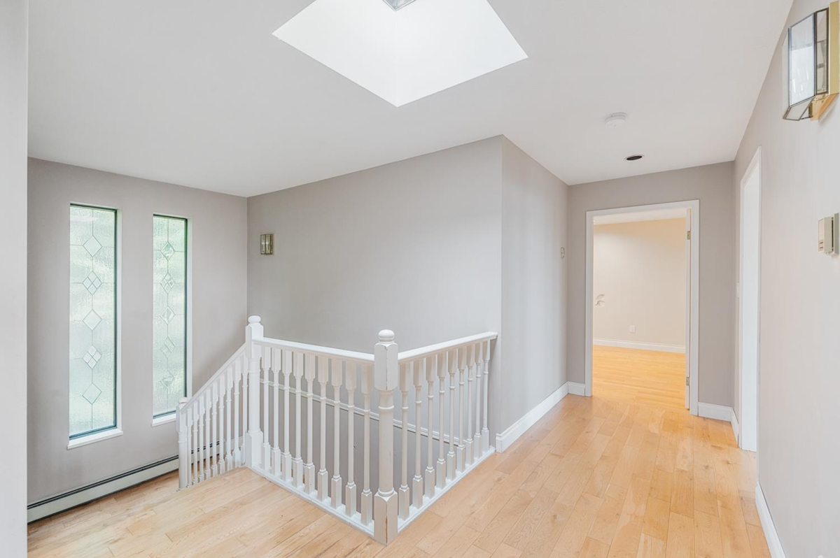 Staircase Photo of 1151 Millstream Road, West Vancouver, BC