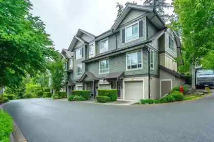 44 4967 220 Street, Langley, BC, Langley — Townhouse for sale