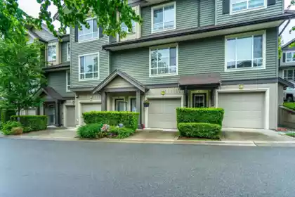 44 4967 220 Street, Langley, BC, Langley — Townhouse for sale