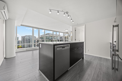 1501 7788 Ackroyd Road, Richmond, BC, Richmond — Apartment/Condo for sale