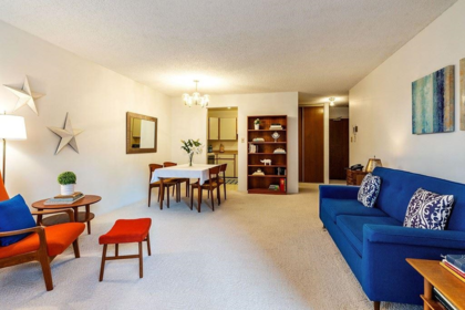 208 1750 Augusta Avenue, Burnaby, BC, Burnaby — Apartment/Condo for sale