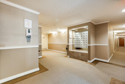 208 1750 Augusta Avenue, Burnaby, BC, Burnaby — Apartment/Condo for sale
